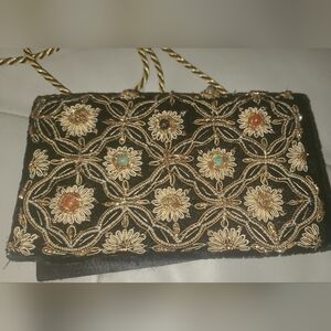 Vintage unique handbag. Rare. EUC. BEADED EMBROIDERY GORGEOUS MUST SEE Estate